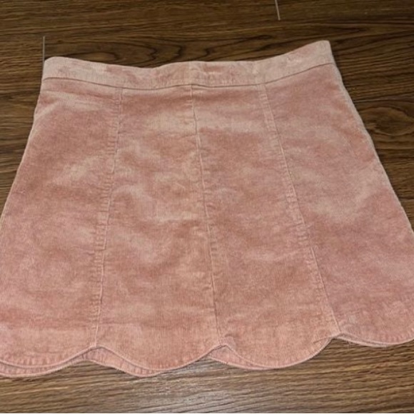 Spar’s State brand….corduroy skirt. - Picture 4 of 4
